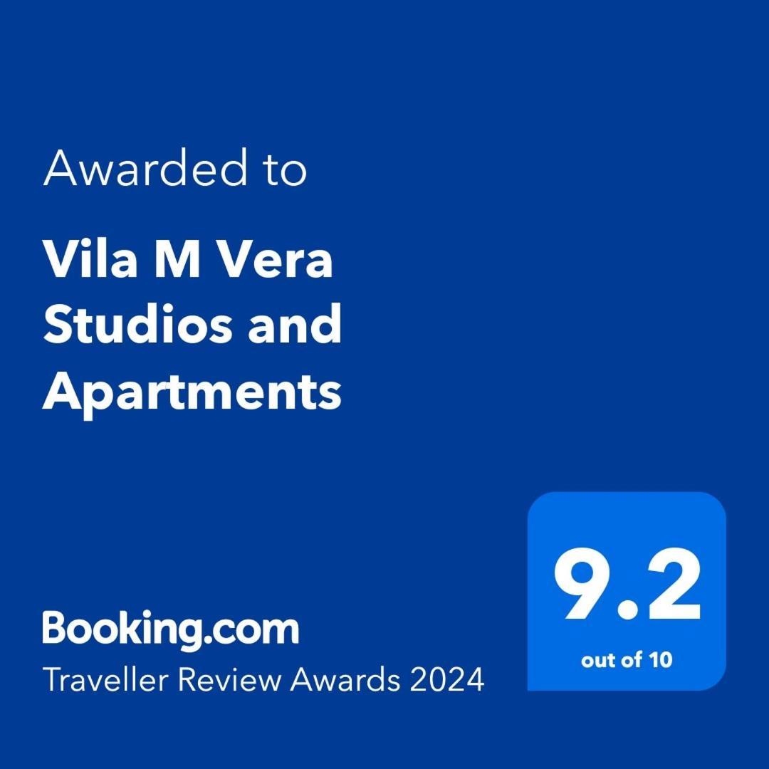 Vila M Vera Rooms With Kitchen And Apartments Durrës Eksteriør bilde