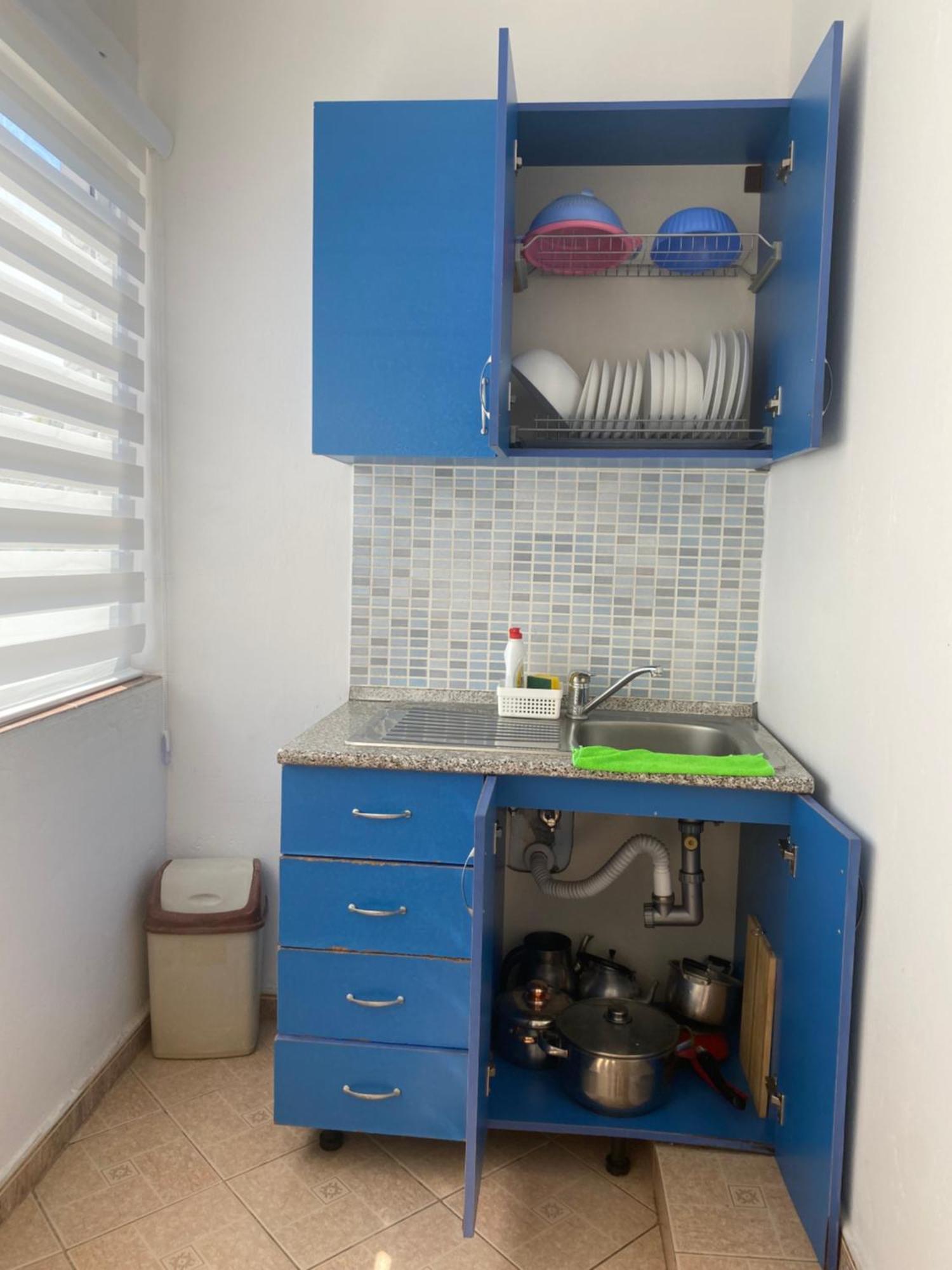 Vila M Vera Rooms With Kitchen And Apartments Durrës Eksteriør bilde